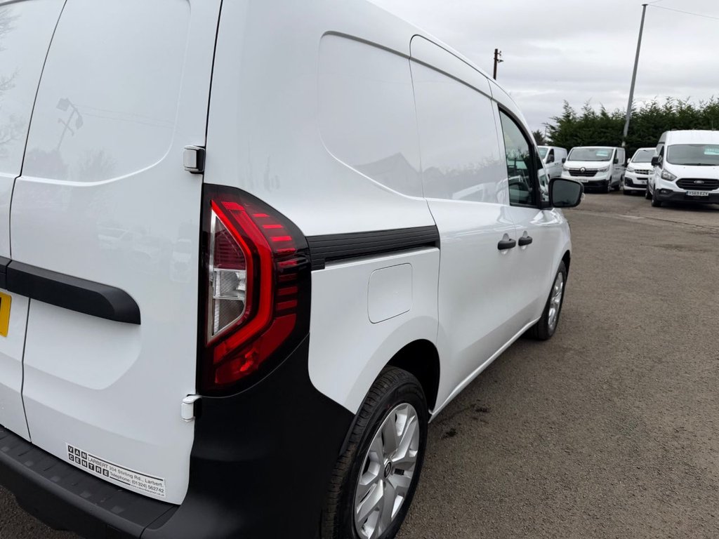Used Renault Kangoo 2024 for sale - 77667099: Photo 27