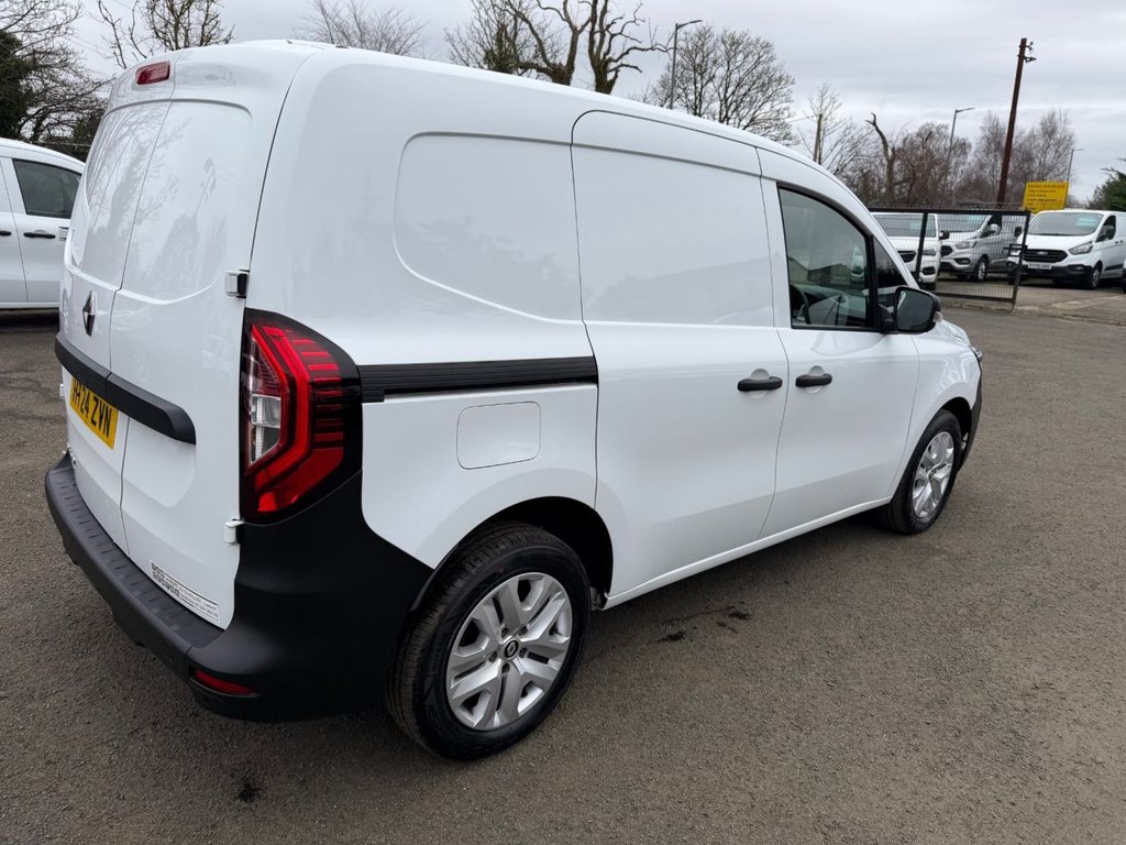 Used Renault Kangoo 2024 for sale - 77667099: Photo 29