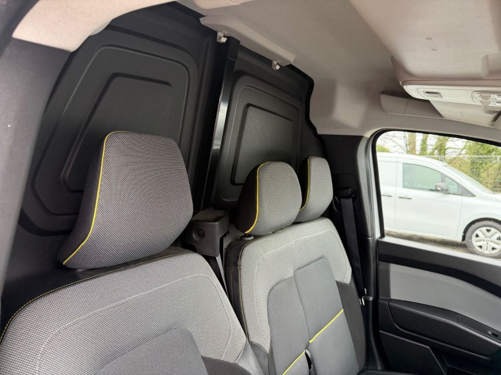 Used Renault Kangoo 2024 for sale - 77667099: Photo 45