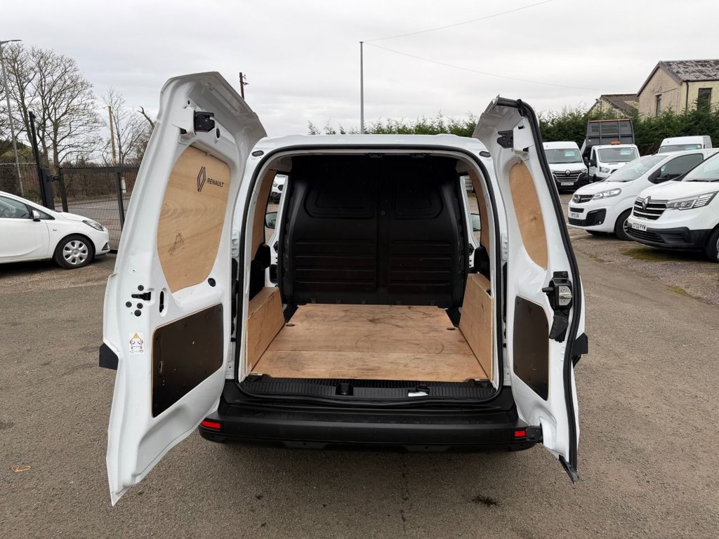 Used Renault Kangoo 2024 for sale - 77667099: Photo 5