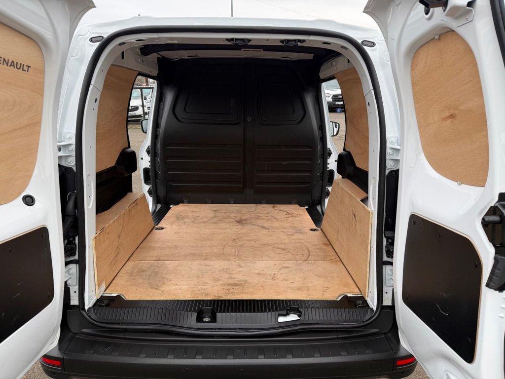 Used Renault Kangoo 2024 for sale - 77667099: Photo 9