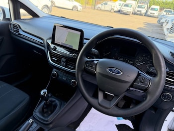 Used Ford Fiesta 2020 for sale - 78377395: Photo