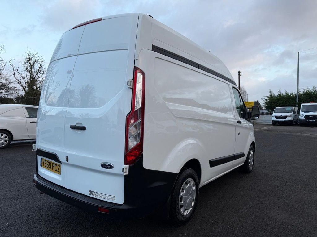 Used Ford Transit Custom 2020 for sale - 76660647: Photo 2
