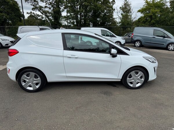 Used Ford Fiesta Van 2020 for sale - 75158774: Photo 19