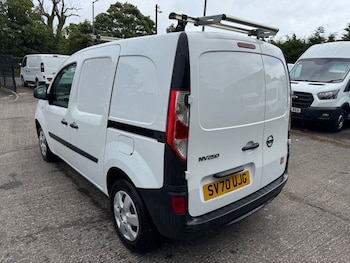 Used Nissan NV250 2020 for sale - 75610496: Photo