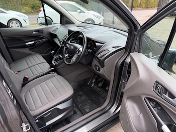 Used Ford Transit Connect 2021 for sale - 76291176: Photo