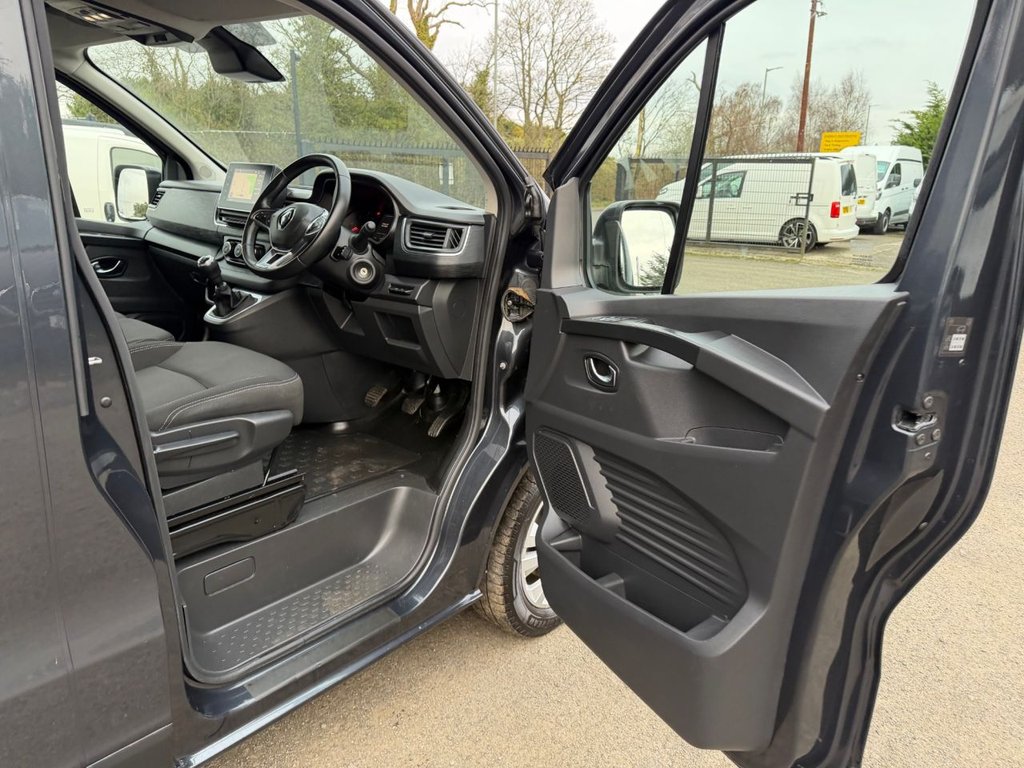 Used Renault Trafic 2023 for sale - 77636817: Photo 36