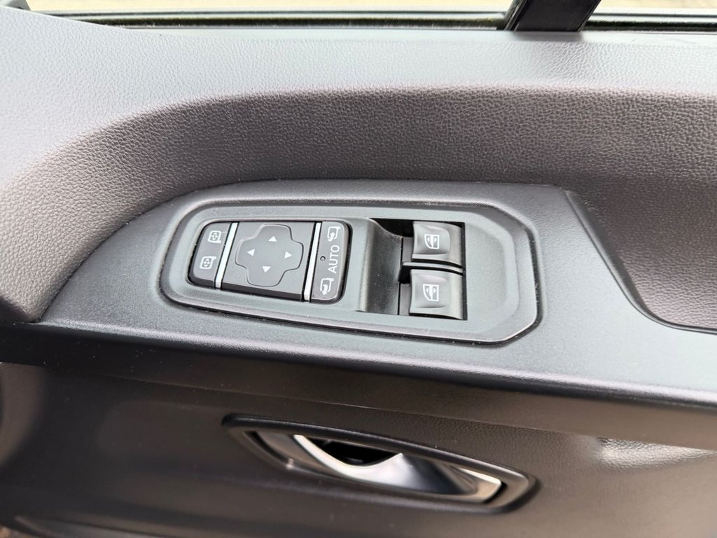 Used Renault Trafic 2023 for sale - 77636817: Photo 38