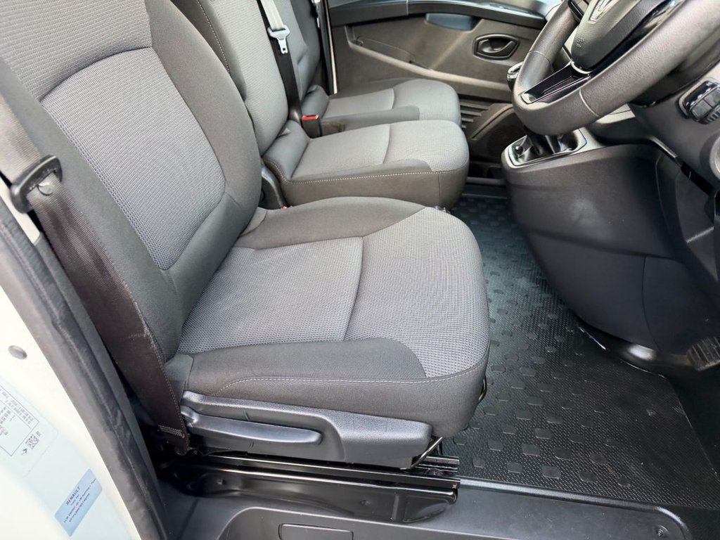 Used Renault Trafic 2022 for sale - 76563309: Photo 37