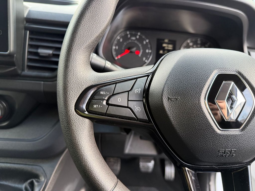 Used Renault Trafic 2022 for sale - 76563309: Photo 44