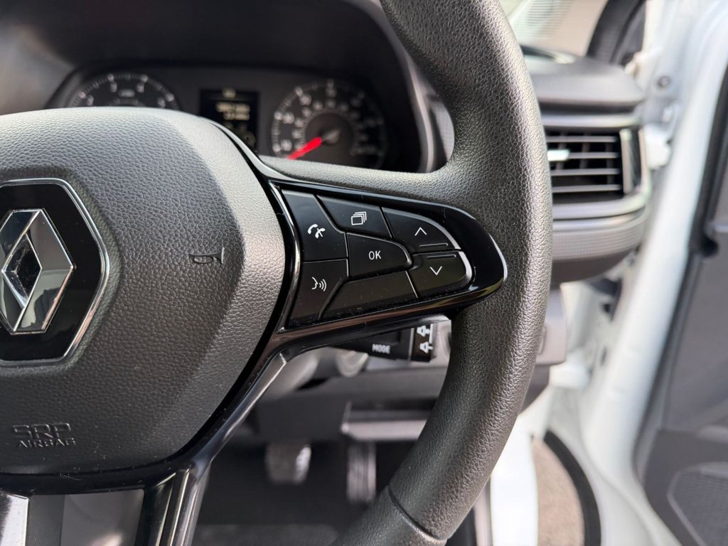 Used Renault Trafic 2022 for sale - 76563309: Photo 45