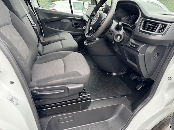 Used Nissan Primastar 2023 for sale - 75037898: Photo 3