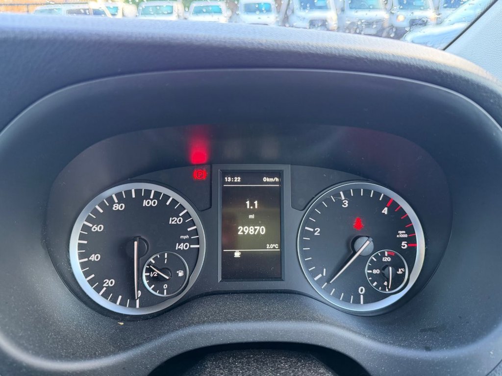 Used Mercedes-Benz Vito 2017 for sale - 77153822: Photo 11