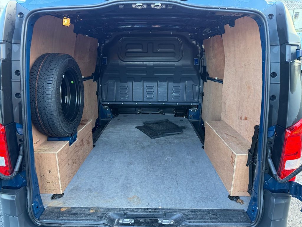 Used Mercedes-Benz Vito 2017 for sale - 77153822: Photo 14