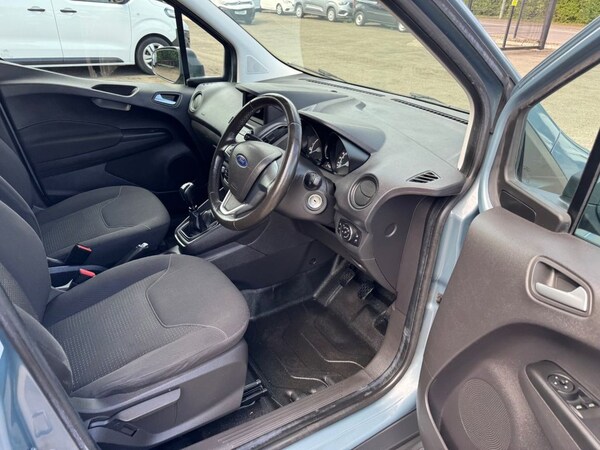 Used Ford Transit Courier 2019 for sale - 75111577: Photo 30