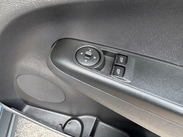 Used Ford Transit Courier 2019 for sale - 75111577: Photo 32