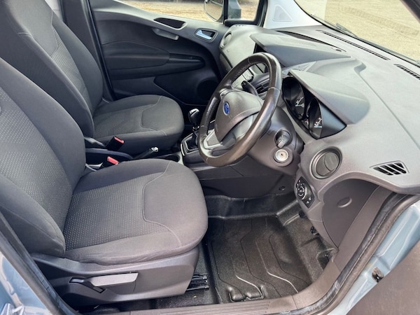 Used Ford Transit Courier 2019 for sale - 75111577: Photo 34
