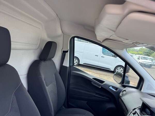 Used Ford Transit Courier 2019 for sale - 75111577: Photo 39