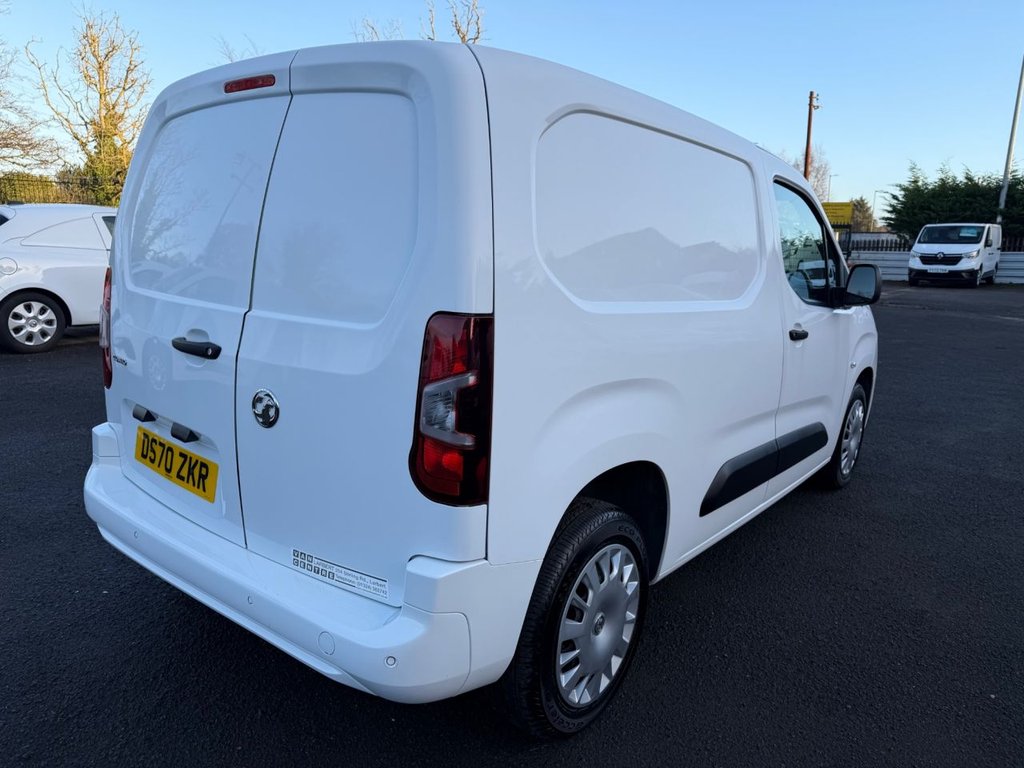 Used Vauxhall Combo 2020 for sale - 76501058: Photo 2