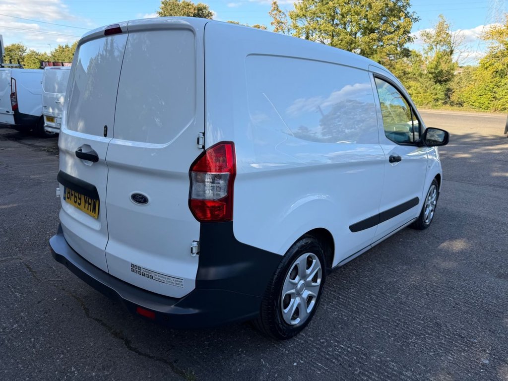 Used Ford Transit Courier 2019 for sale - 76021779: Photo 2