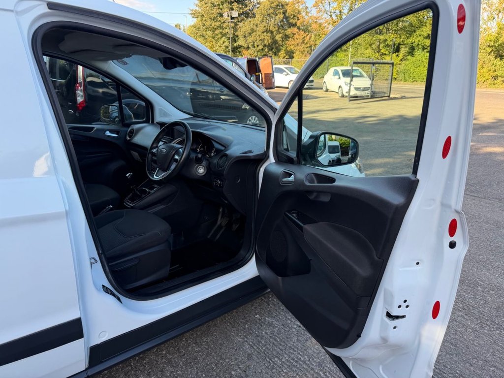 Used Ford Transit Courier 2019 for sale - 76021779: Photo 35