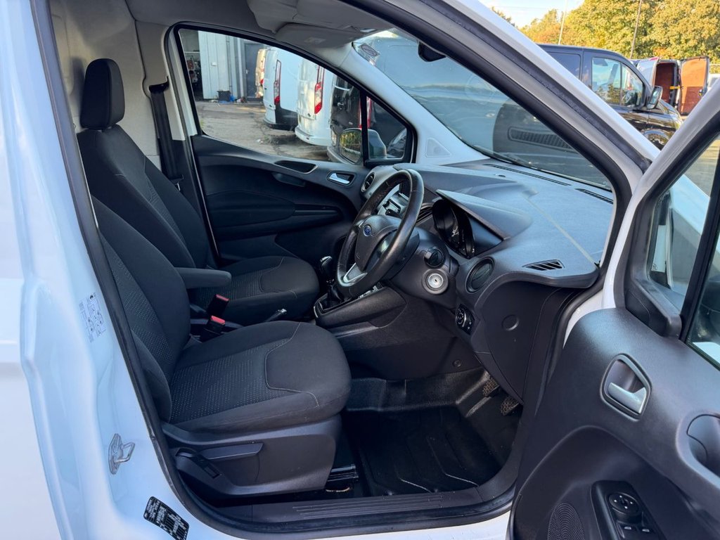 Used Ford Transit Courier 2019 for sale - 76021779: Photo 38
