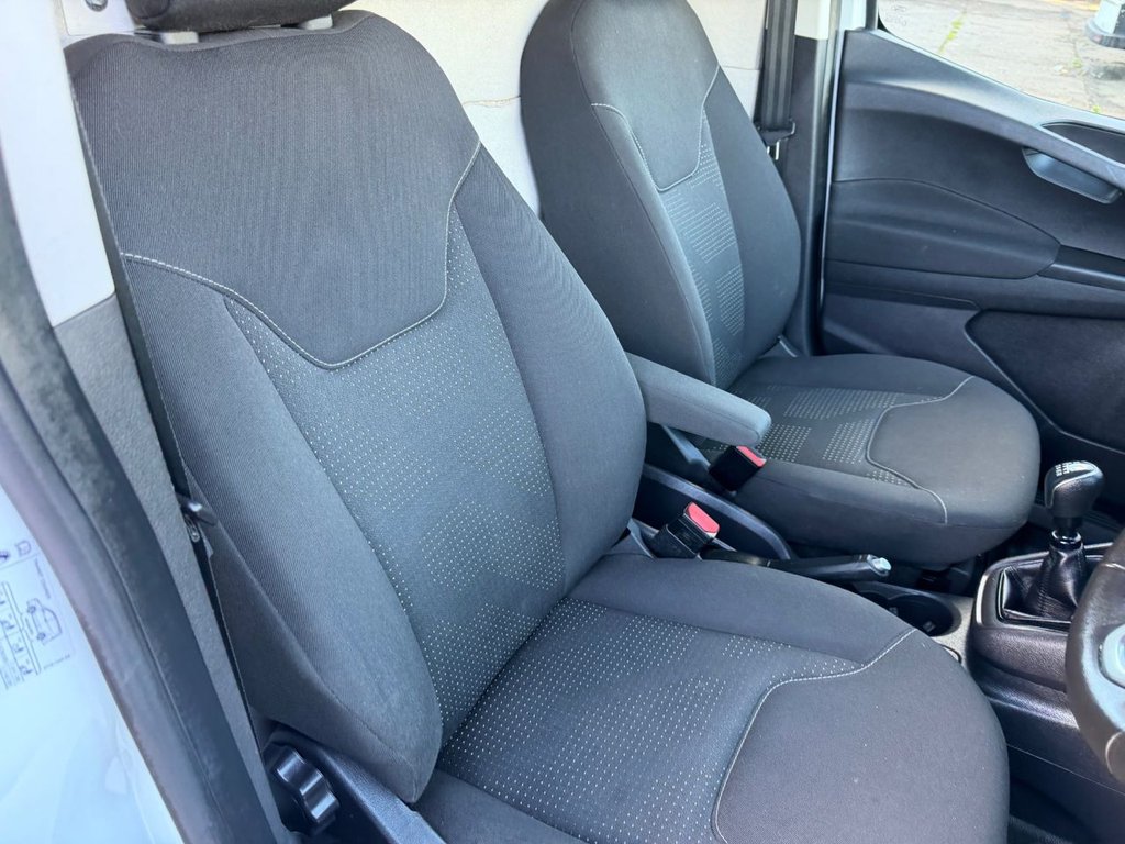 Used Ford Transit Courier 2019 for sale - 76021779: Photo 41