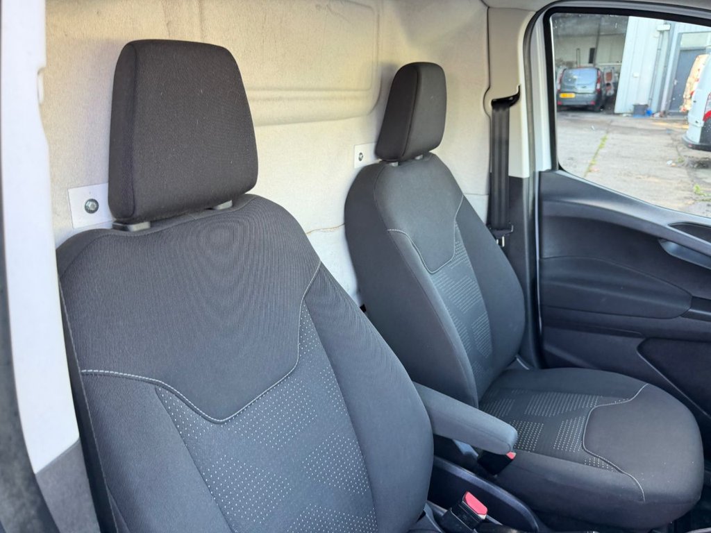 Used Ford Transit Courier 2019 for sale - 76021779: Photo 42