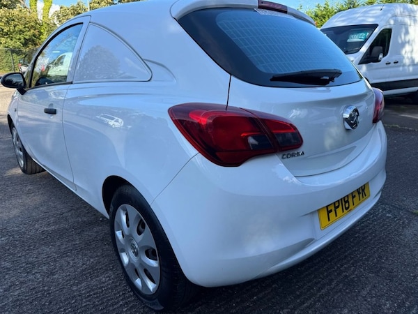 Used Vauxhall Corsa Van 2018 for sale - 75590645: Photo 15