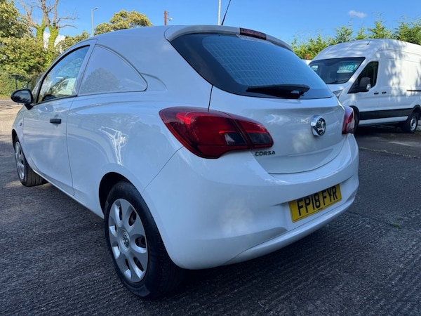 Used Vauxhall Corsa Van 2018 for sale - 75590645: Photo 16