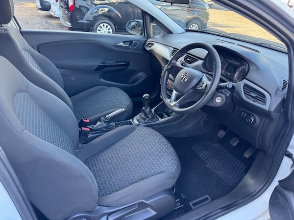 Used Vauxhall Corsa Van 2018 for sale - 75590645: Photo 3