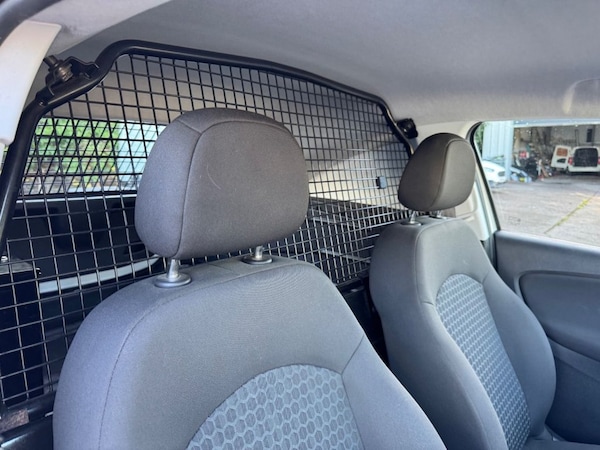 Used Vauxhall Corsa Van 2018 for sale - 75590645: Photo 40