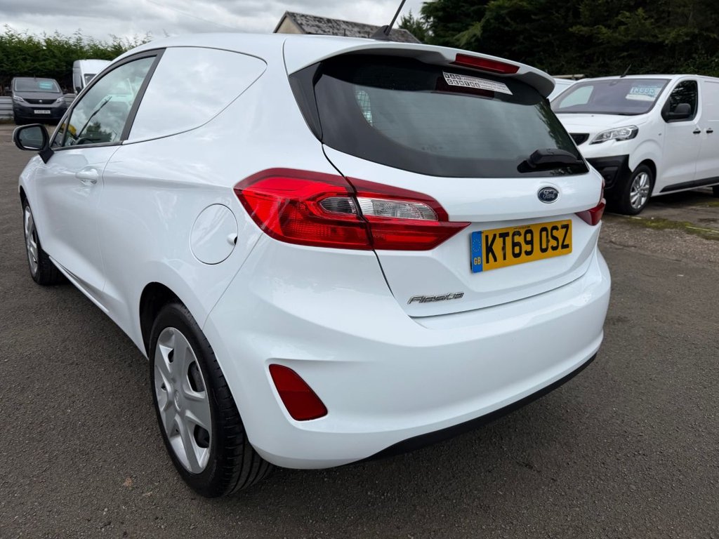 Used Ford Fiesta Van 2020 for sale - 76010073: Photo 17