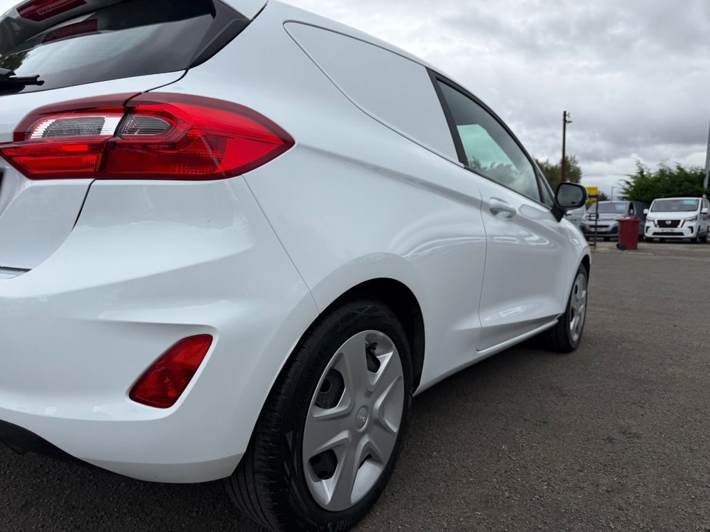 Used Ford Fiesta Van 2020 for sale - 76010073: Photo 22