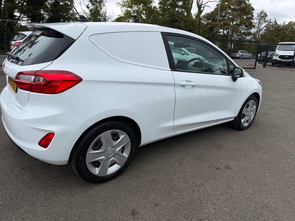 Used Ford Fiesta Van 2020 for sale - 76010073: Photo 25