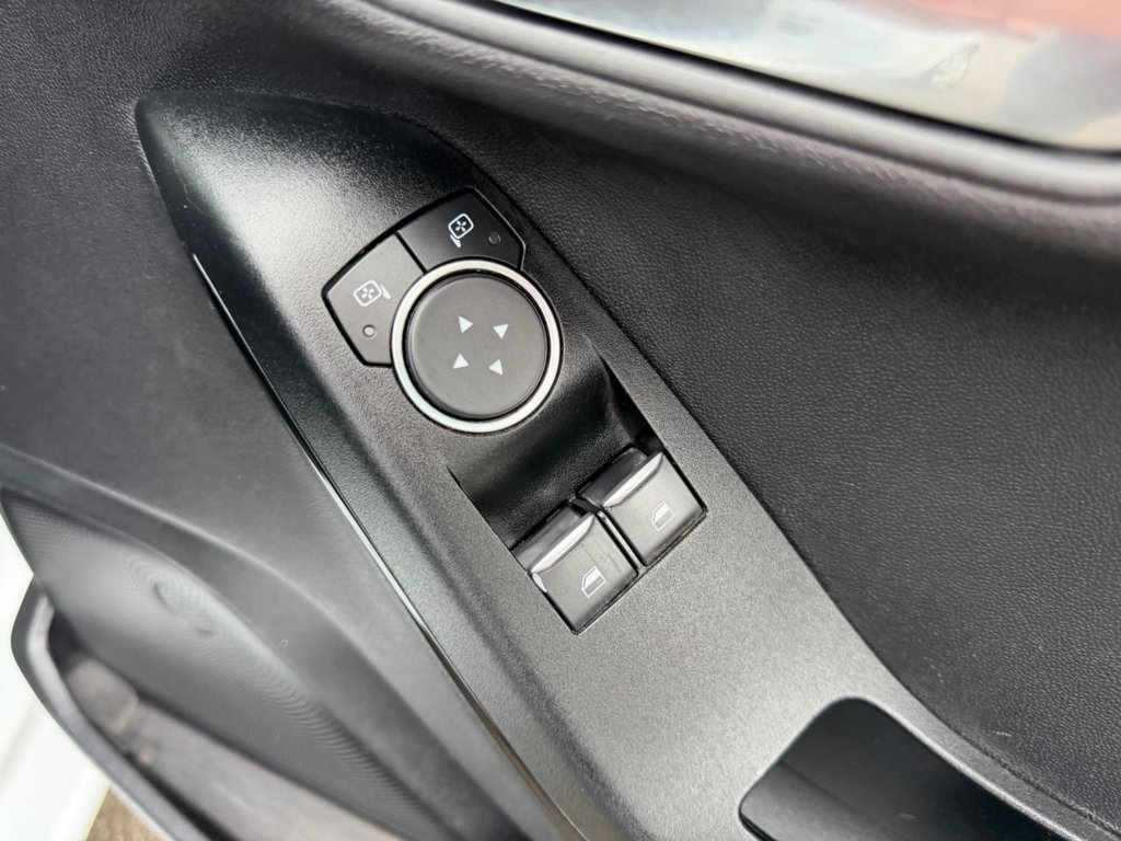 Used Ford Fiesta Van 2020 for sale - 76010073: Photo 32