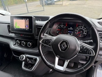 Used Renault Trafic 2022 for sale - 76124182: Photo