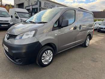 Used Nissan NV200 2018 for sale - 74053180: Photo