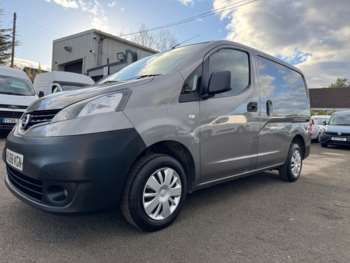 Used Nissan NV200 2018 for sale - 74053180: Photo