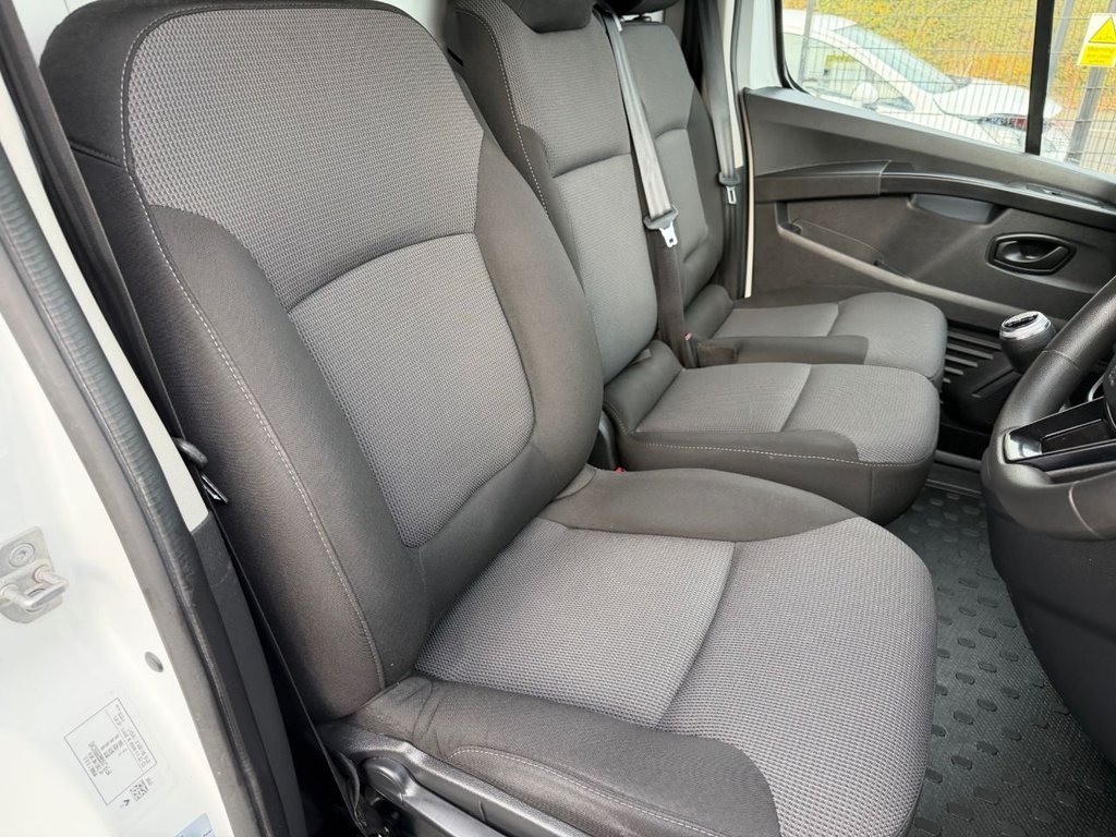 Used Renault Trafic 2023 for sale - 76400387: Photo 38