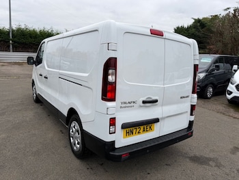 Used Renault Trafic 2023 for sale - 76400387: Photo