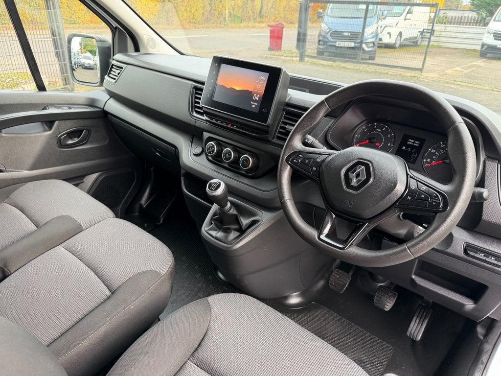 Used Renault Trafic 2023 for sale - 76400387: Photo 4