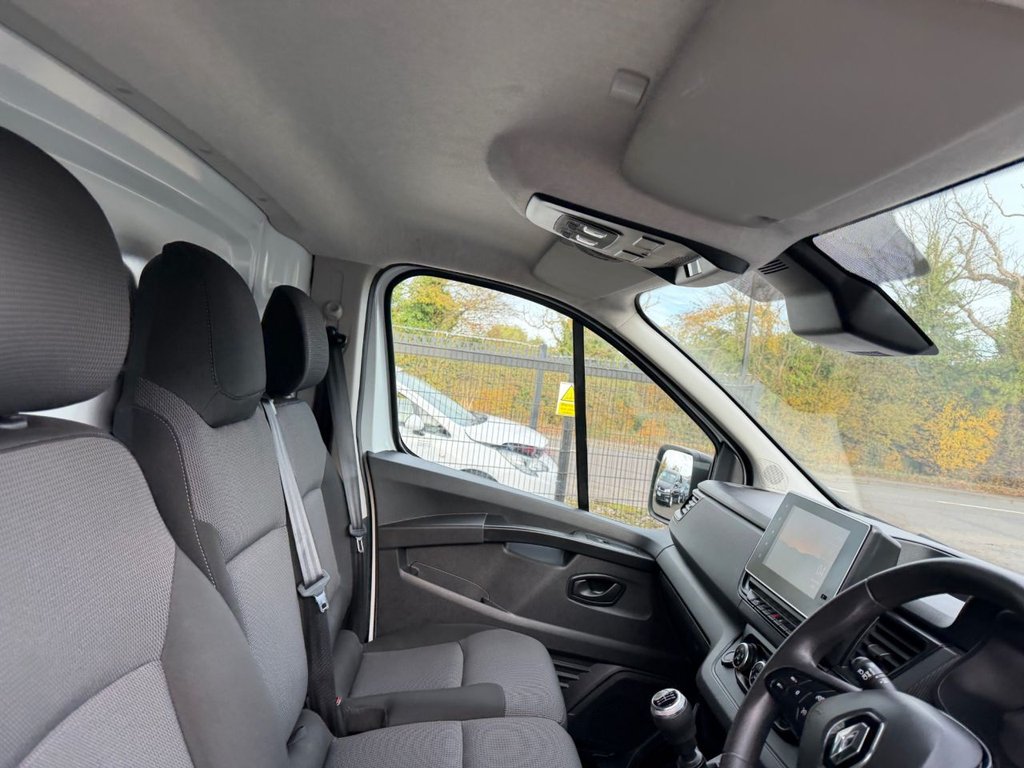 Used Renault Trafic 2023 for sale - 76400387: Photo 41