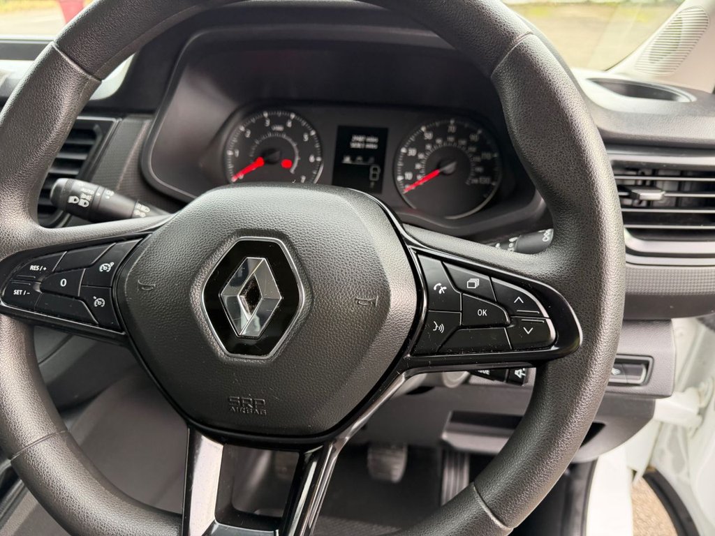 Used Renault Trafic 2023 for sale - 76400387: Photo 43