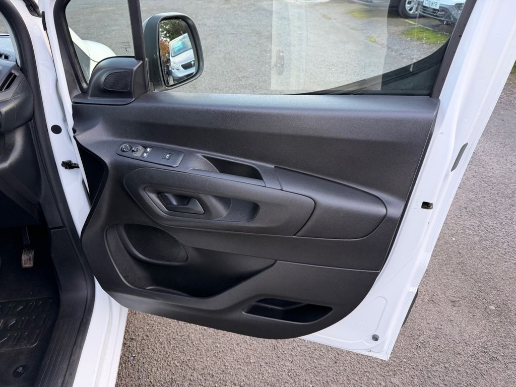 Used Vauxhall Combo 2020 for sale - 76501056: Photo 35