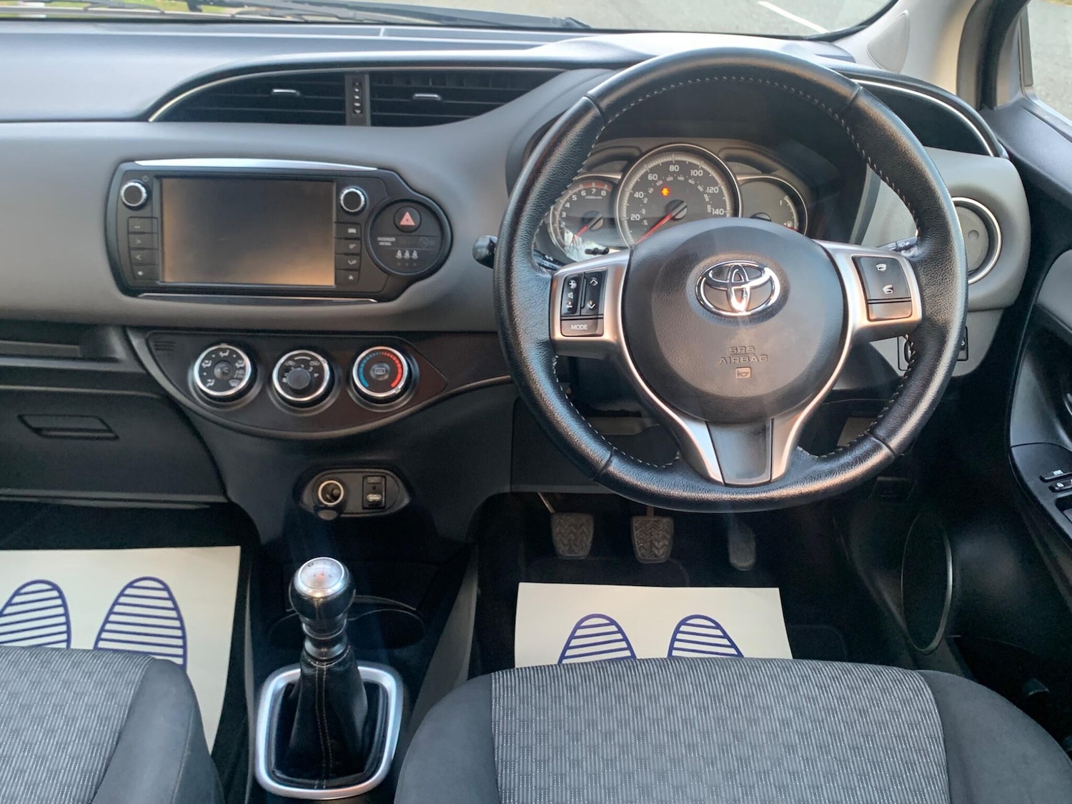 Used Toyota Yaris 2015 for sale - 77016674: Photo 24