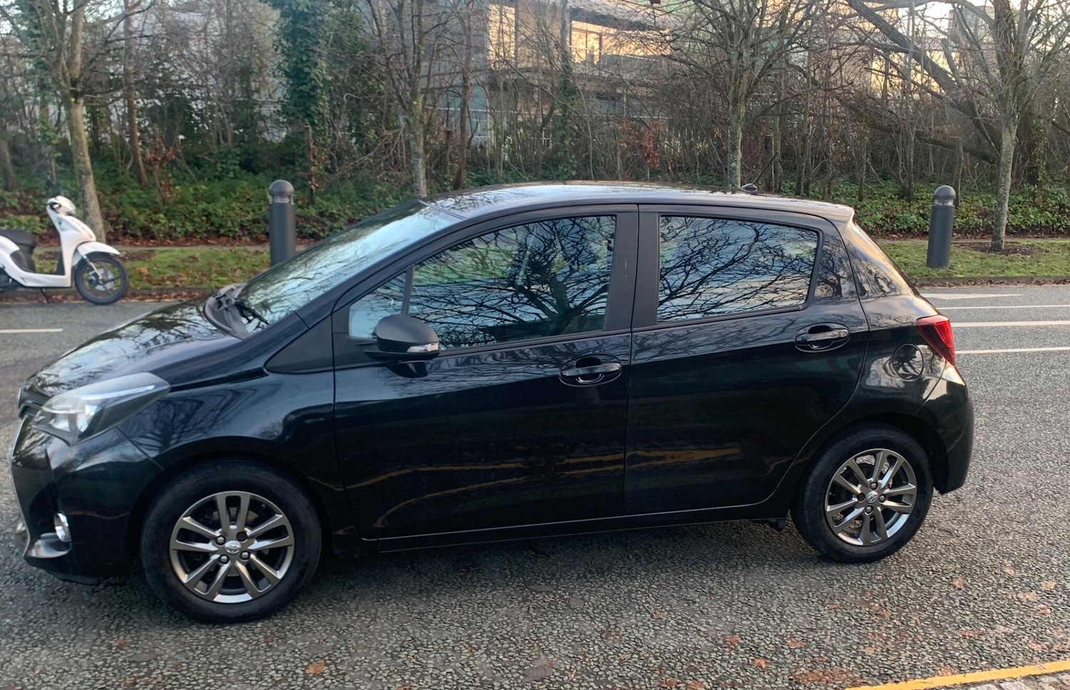 Used Toyota Yaris 2015 for sale - 77016674: Photo 8