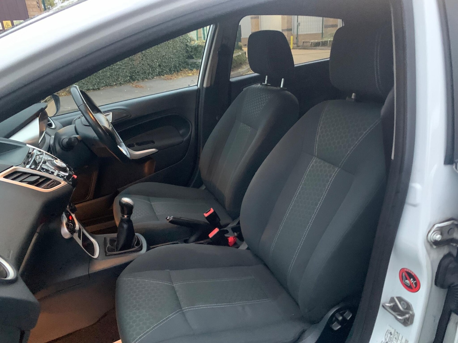 Used Ford Fiesta 2011 for sale - 76441256: Photo 13