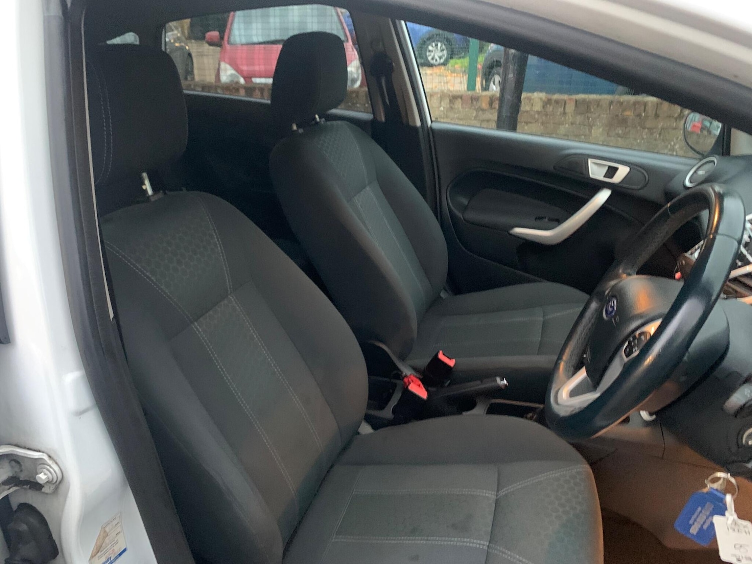 Used Ford Fiesta 2011 for sale - 76441256: Photo 16