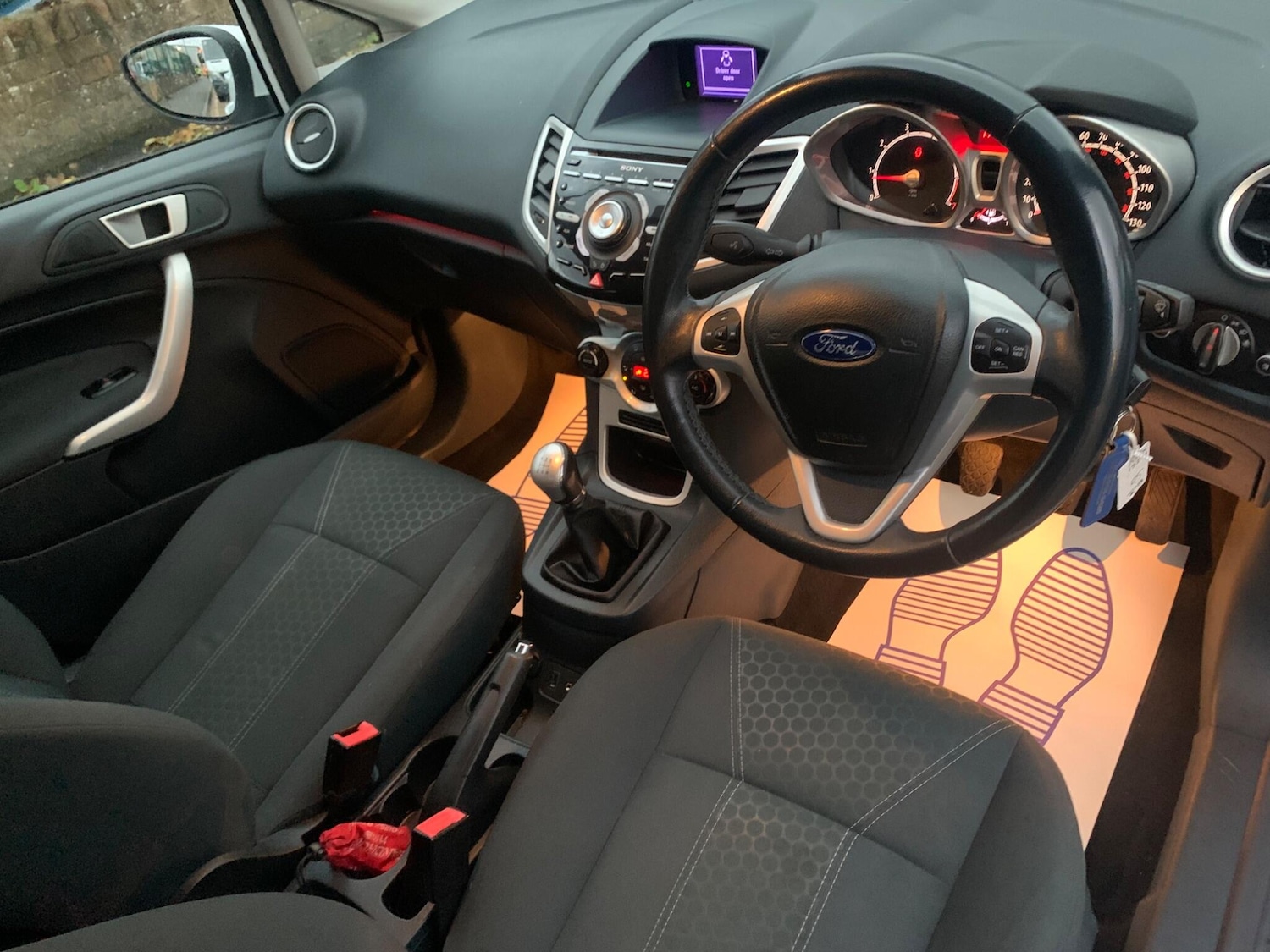 Used Ford Fiesta 2011 for sale - 76441256: Photo 17